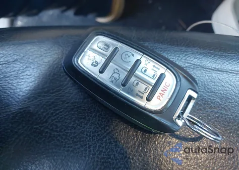 2019 Chrysler Pacifica Touring L z USA, uszkodzony, nr VIN 2C4RC1BG8KR651366